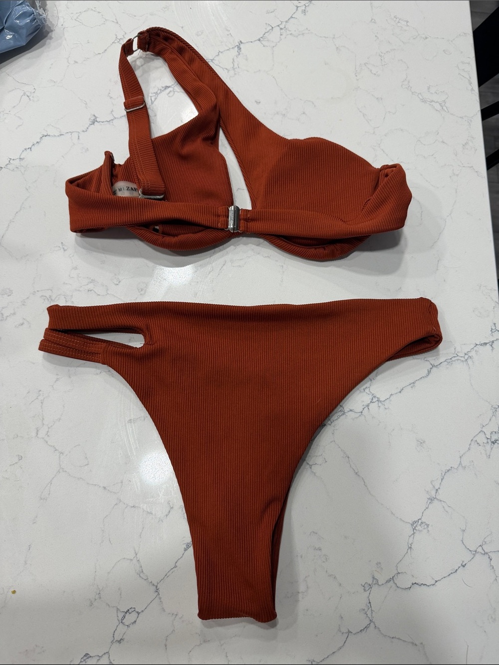 Zaful Rust Ribbed Underwire Bikini Set - Picture 2 of 3